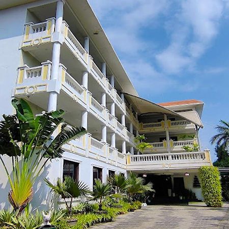 Hotel Royal Retreat Sambalpur Exterior foto