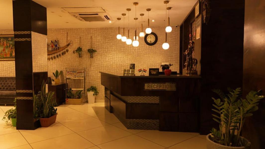 Hotel Royal Retreat Sambalpur Exterior foto